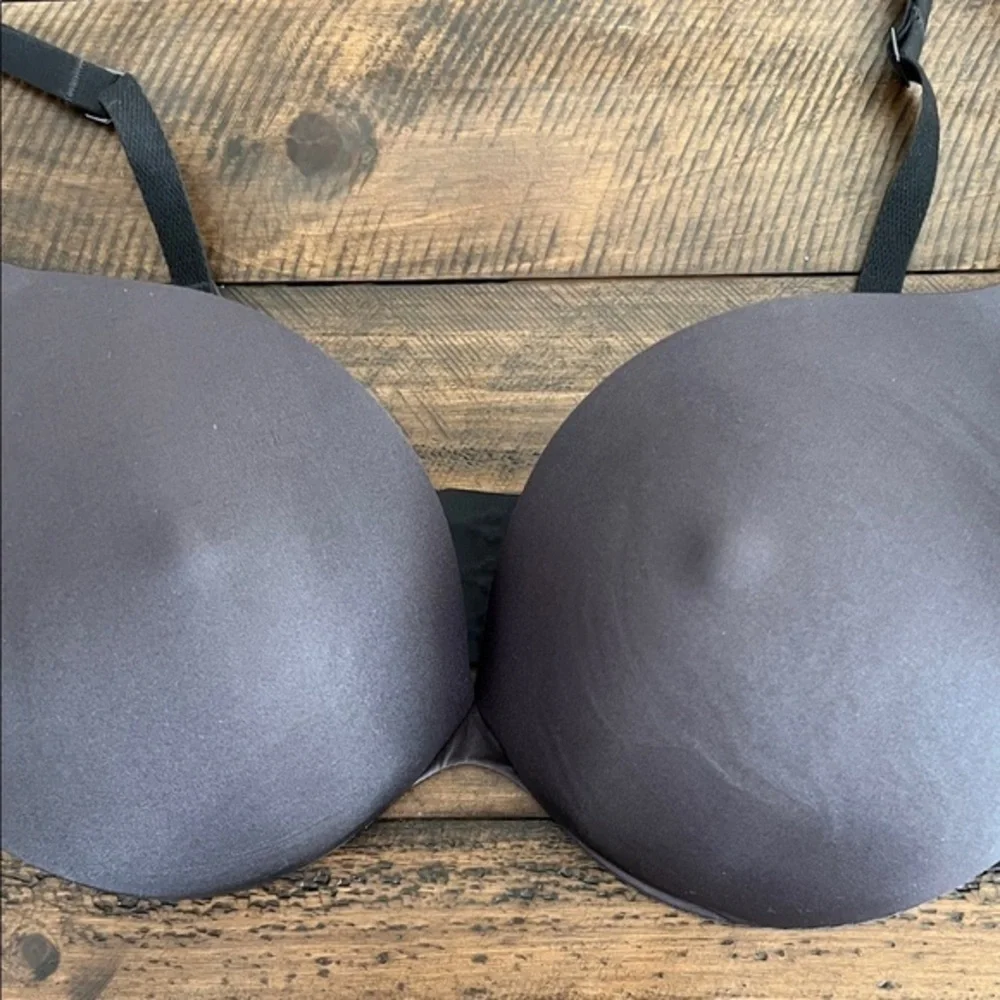 SKIMS Nipple Push Up Bra - Picture 1 of 11